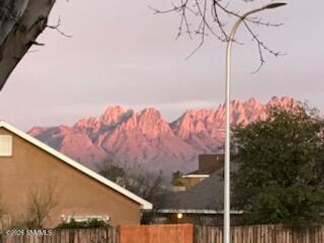 5250 Melanite Court, Las Cruces, NM 88012