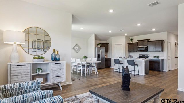 109 Buck Branch Lane, Canton, TX 75103