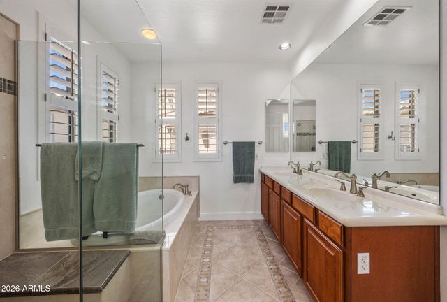 20802 N GRAYHAWK Drive 1163, Scottsdale, AZ 85255