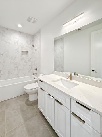 3614 Abbate CIR B, Austin, TX 78721