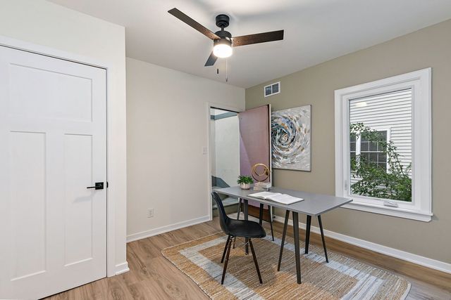 143 E Division Street, Villa Park, IL 60181