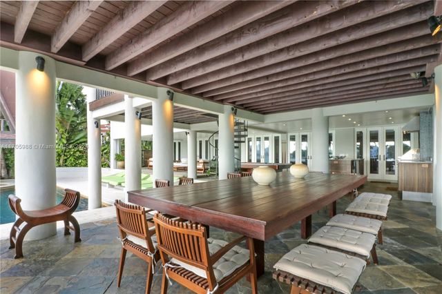 14 W San Marino Dr, Miami Beach, FL 33139