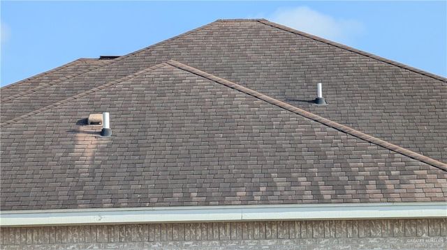 2721 Hylton Avenue, Edinburg, TX 78539