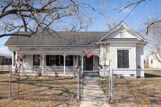 202 E 4th St., Nordheim, TX 78141