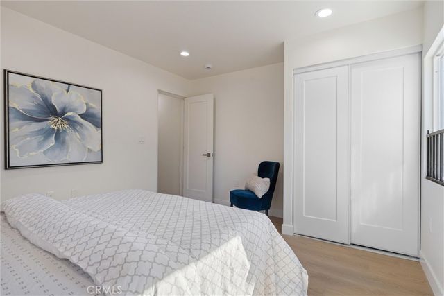 341 Douglas Street, Los Angeles, CA 90026
