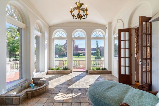 1001 Elizabeth Boulevard, Fort Worth, TX 76110