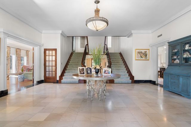 1001 Elizabeth Boulevard, Fort Worth, TX 76110