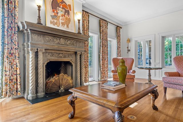 1001 Elizabeth Boulevard, Fort Worth, TX 76110