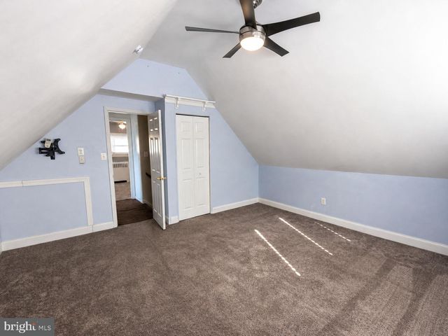 39 VERMILLION LN, Levittown, PA 19054