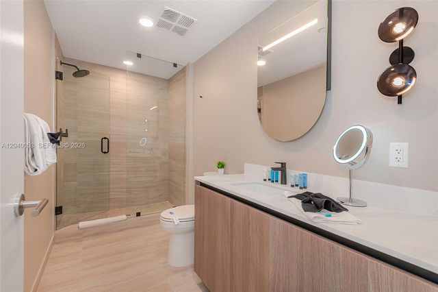 580 72nd St 1008, Miami Beach, FL 33141