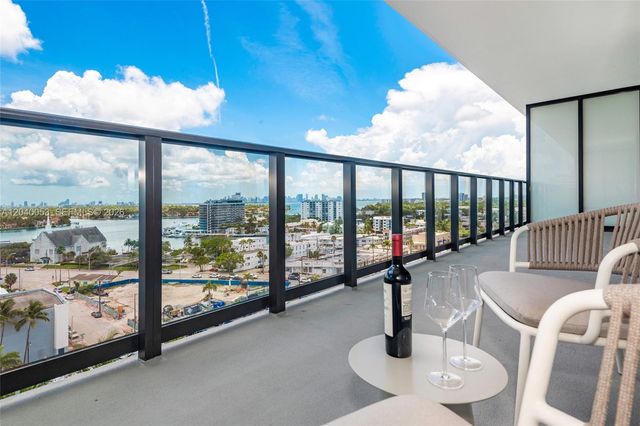 580 72nd St 1008, Miami Beach, FL 33141