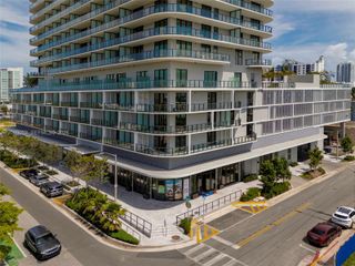580 72nd St 1008, Miami Beach, FL 33141