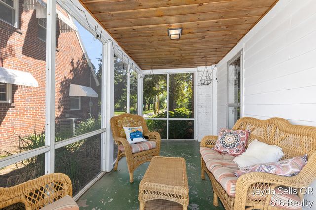 1853 Leonard Street Nw, City Of Grand Rapids, MI 49504