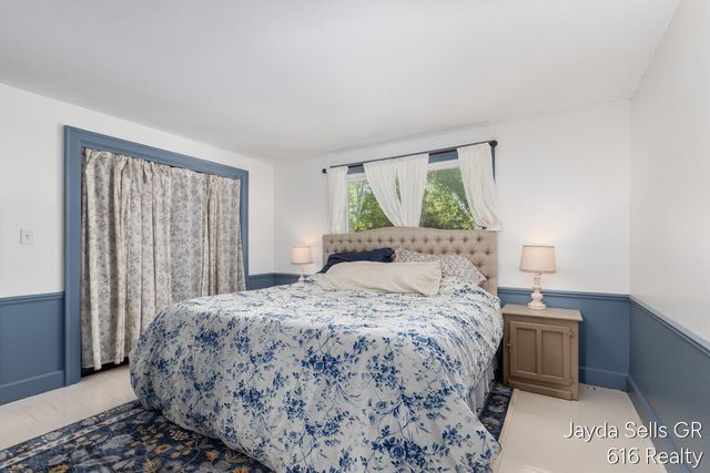 1853 Leonard Street Nw, City Of Grand Rapids, MI 49504