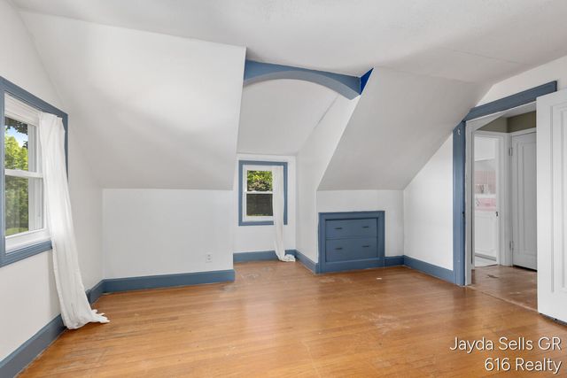 1853 Leonard Street Nw, City Of Grand Rapids, MI 49504