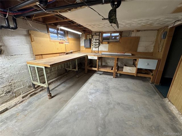 10 N Stewart Street, Keenesburg, CO 80643