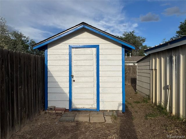 10 N Stewart Street, Keenesburg, CO 80643