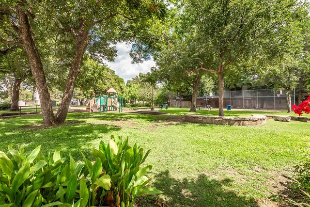 1901 N Fitzhugh Avenue 20, Dallas, TX 75204