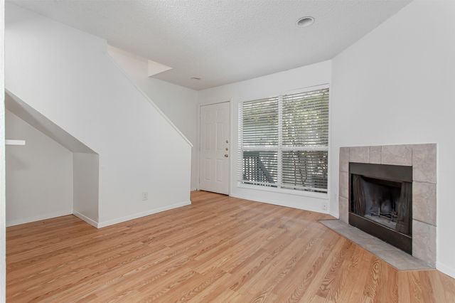 1901 N Fitzhugh Avenue 20, Dallas, TX 75204