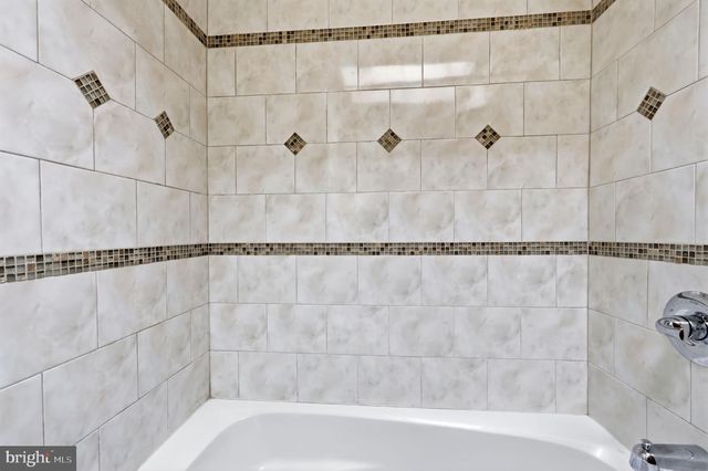 106 E CHELTENHAM AVE, Philadelphia, PA 19120