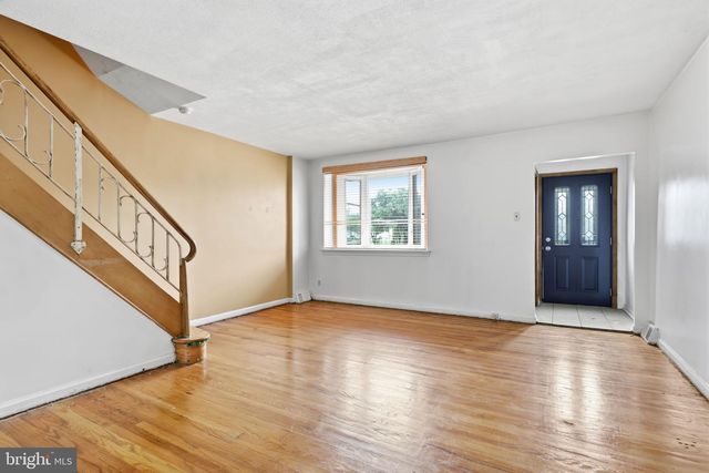 106 E CHELTENHAM AVE, Philadelphia, PA 19120