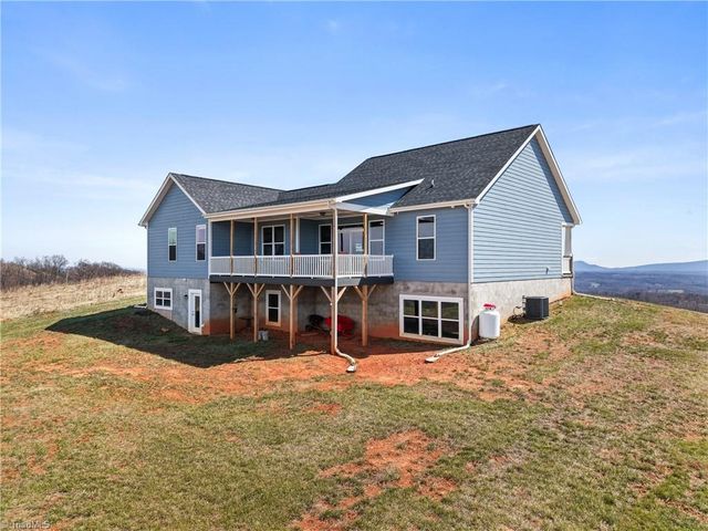 282 Howell Road, Pilot Mountain, NC 27041