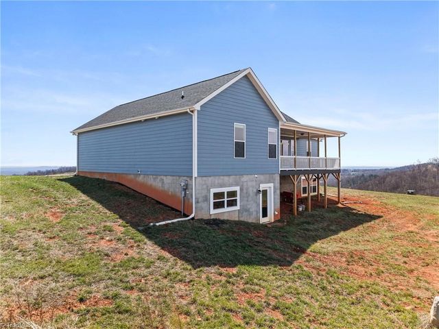 282 Howell Road, Pilot Mountain, NC 27041