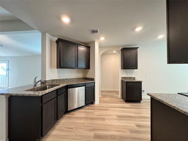 7922 Vacek Meadows Loop, Richmond, TX 77469