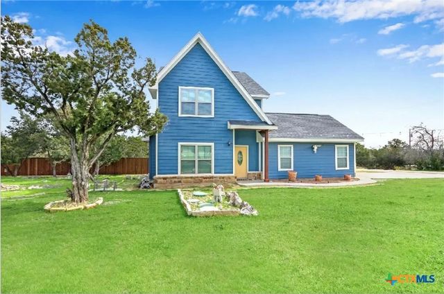 1009 Eagle Flight Drive, Canyon Lake, TX 78133