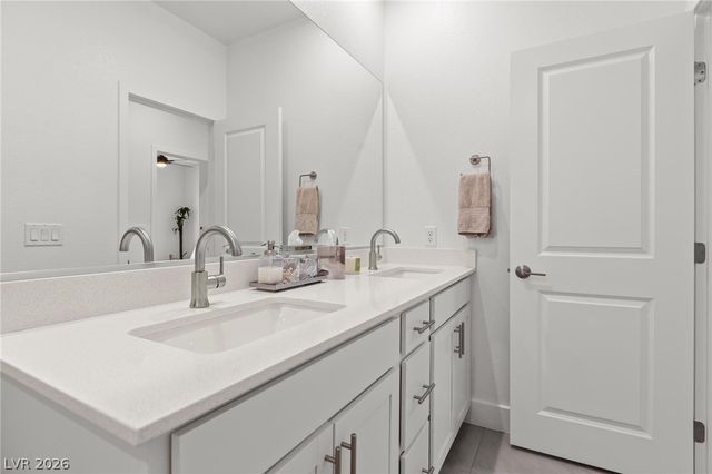 692 Echelon Street, Las Vegas, NV 89138