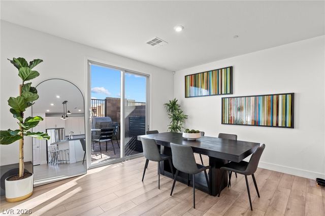 692 Echelon Street, Las Vegas, NV 89138