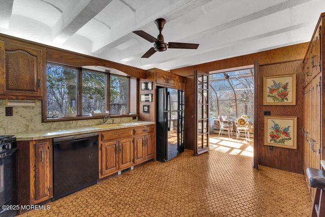 310 Cooper Road c, Red Bank, NJ 07701