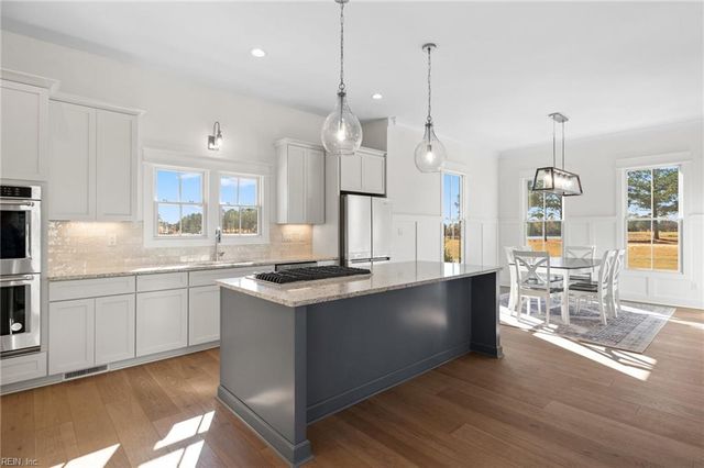 214 Muirfield DR, Cape Charles, VA 23310