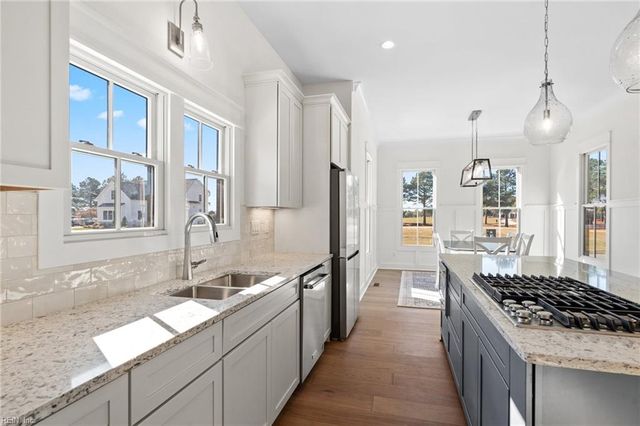 214 Muirfield DR, Cape Charles, VA 23310