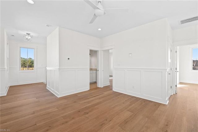 214 Muirfield DR, Cape Charles, VA 23310