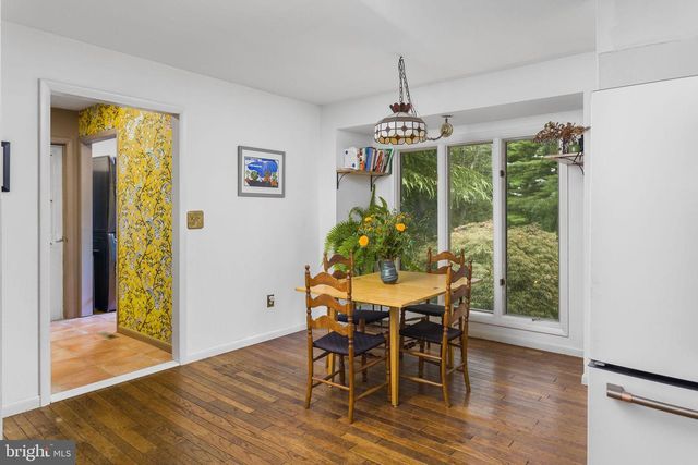 95 HOLMES MILL RD, Cream Ridge, NJ 08514