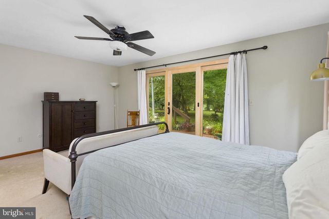 95 HOLMES MILL RD, Cream Ridge, NJ 08514