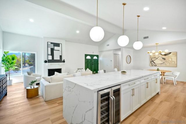 16590 Casero, San Diego, CA 92128