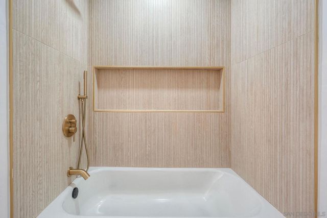 16590 Casero, San Diego, CA 92128