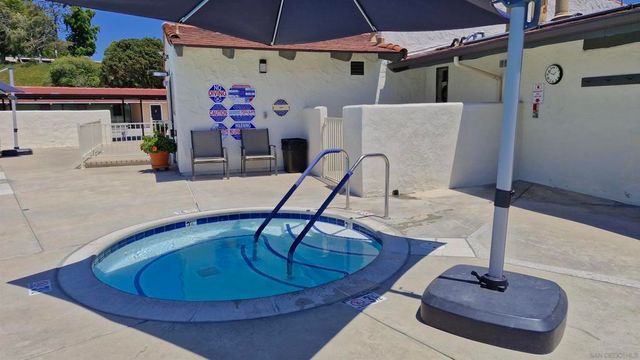 16590 Casero, San Diego, CA 92128