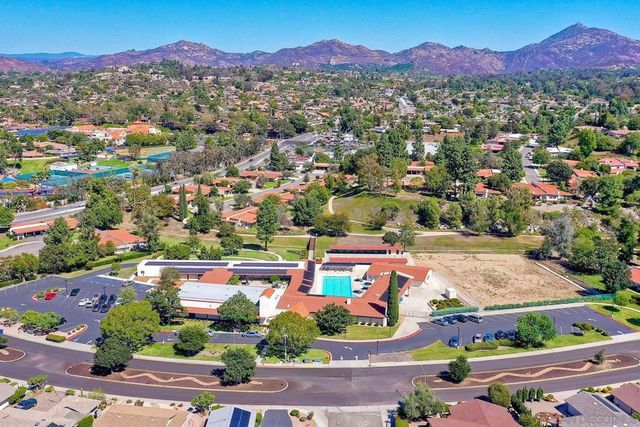 16590 Casero, San Diego, CA 92128