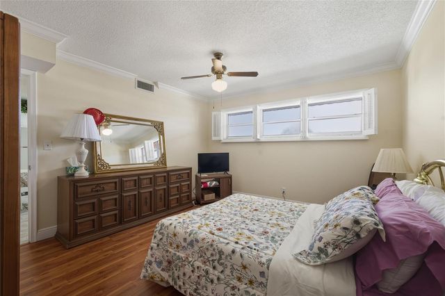 691 S Hollybrook Drive 304, Pembroke Pines, FL 33025