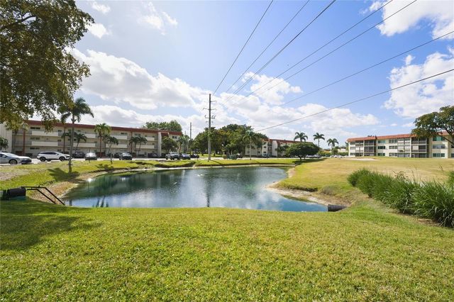 691 S Hollybrook Drive 304, Pembroke Pines, FL 33025