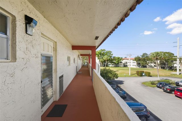 691 S Hollybrook Drive 304, Pembroke Pines, FL 33025
