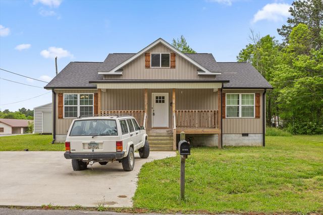 99 Bernard Street, Chatsworth, GA 30705