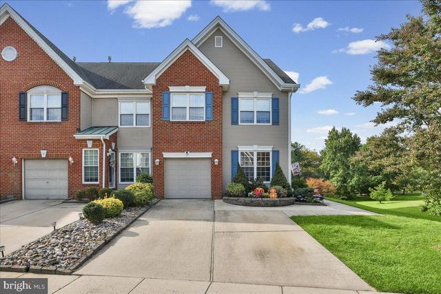 19 AUGUSTA LN, Blackwood, NJ 08012