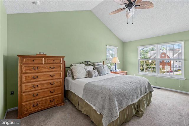 19 AUGUSTA LN, Blackwood, NJ 08012