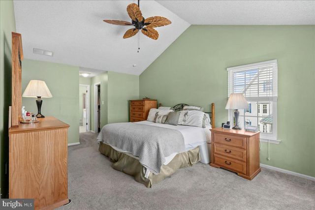 19 AUGUSTA LN, Blackwood, NJ 08012
