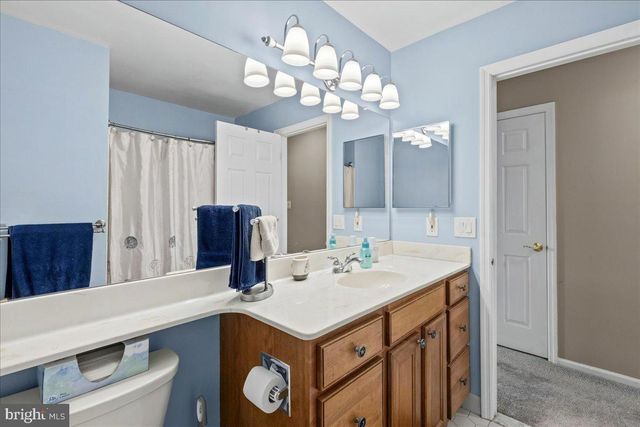 19 AUGUSTA LN, Blackwood, NJ 08012