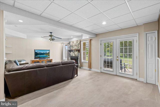 19 AUGUSTA LN, Blackwood, NJ 08012